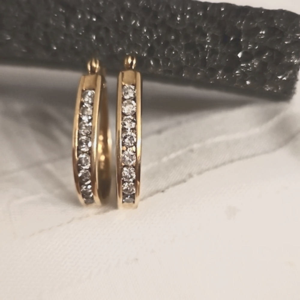 Diamond 14K Hoop Earrings